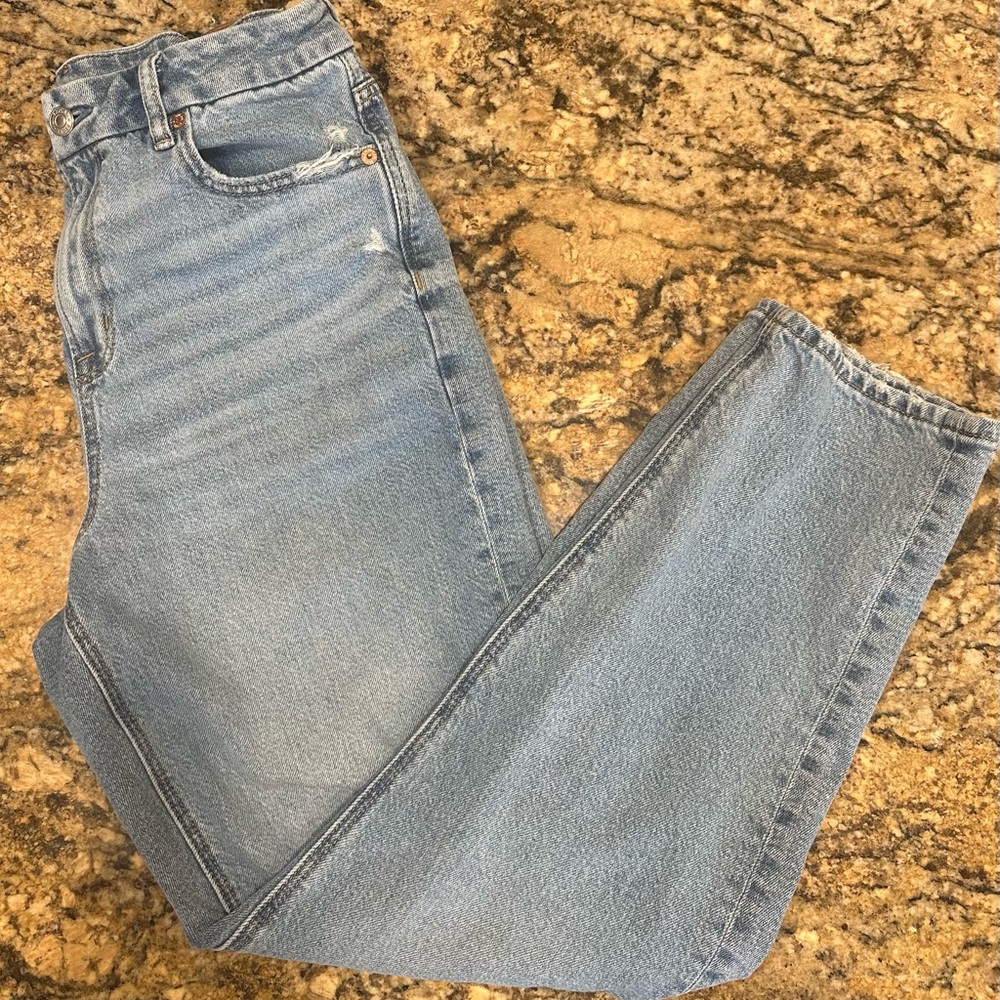 American Eagle Curvy Mom Jean